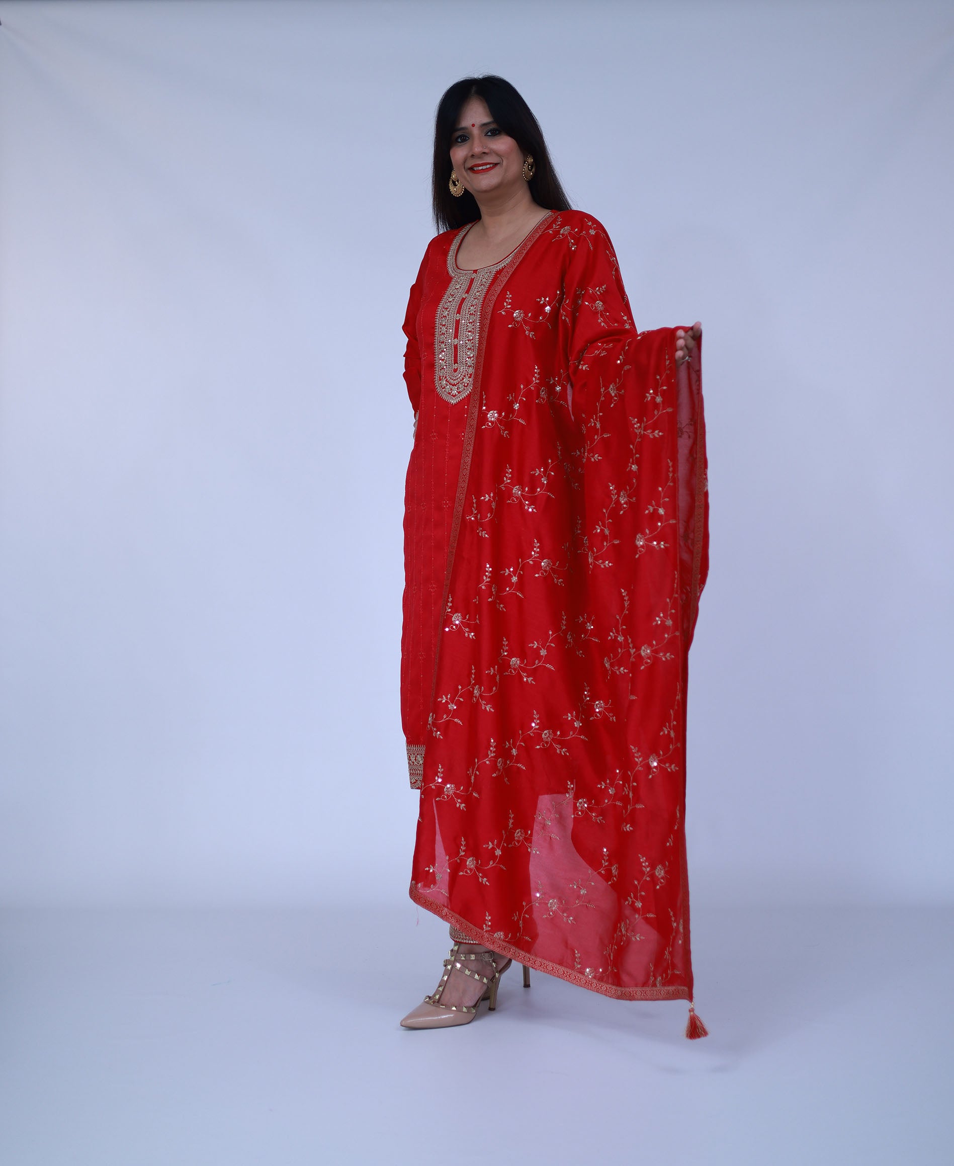 Red Embroidered Silk Blend Suit Set With Trousers and dupatta